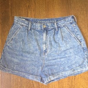American Eagle Mom Shorts- acid wash